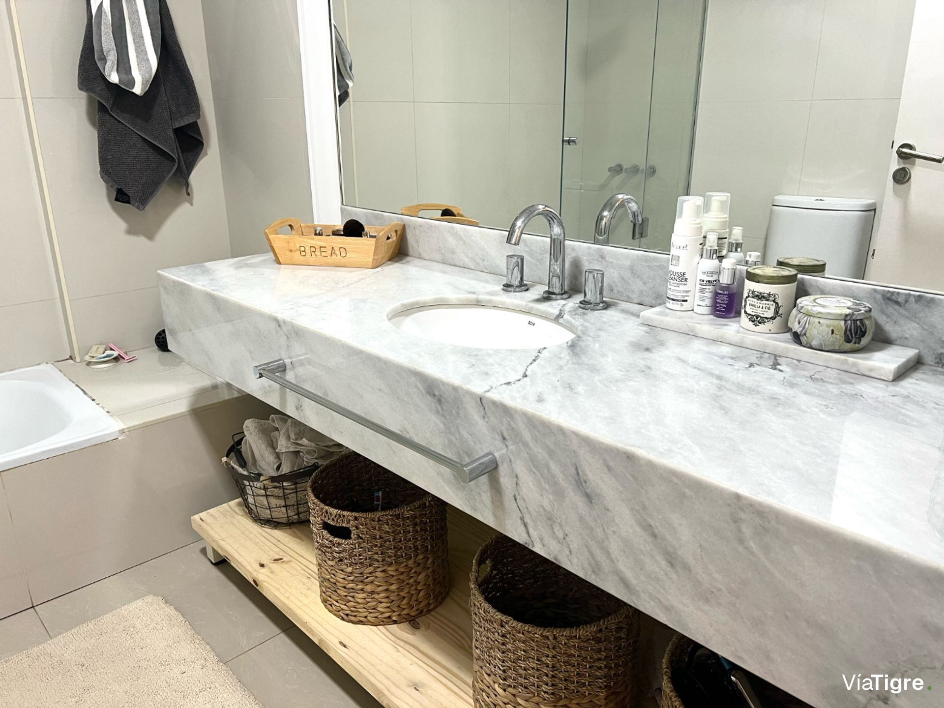 Depto Duplex 2 ambient. Punta Chica Av. Libertador
