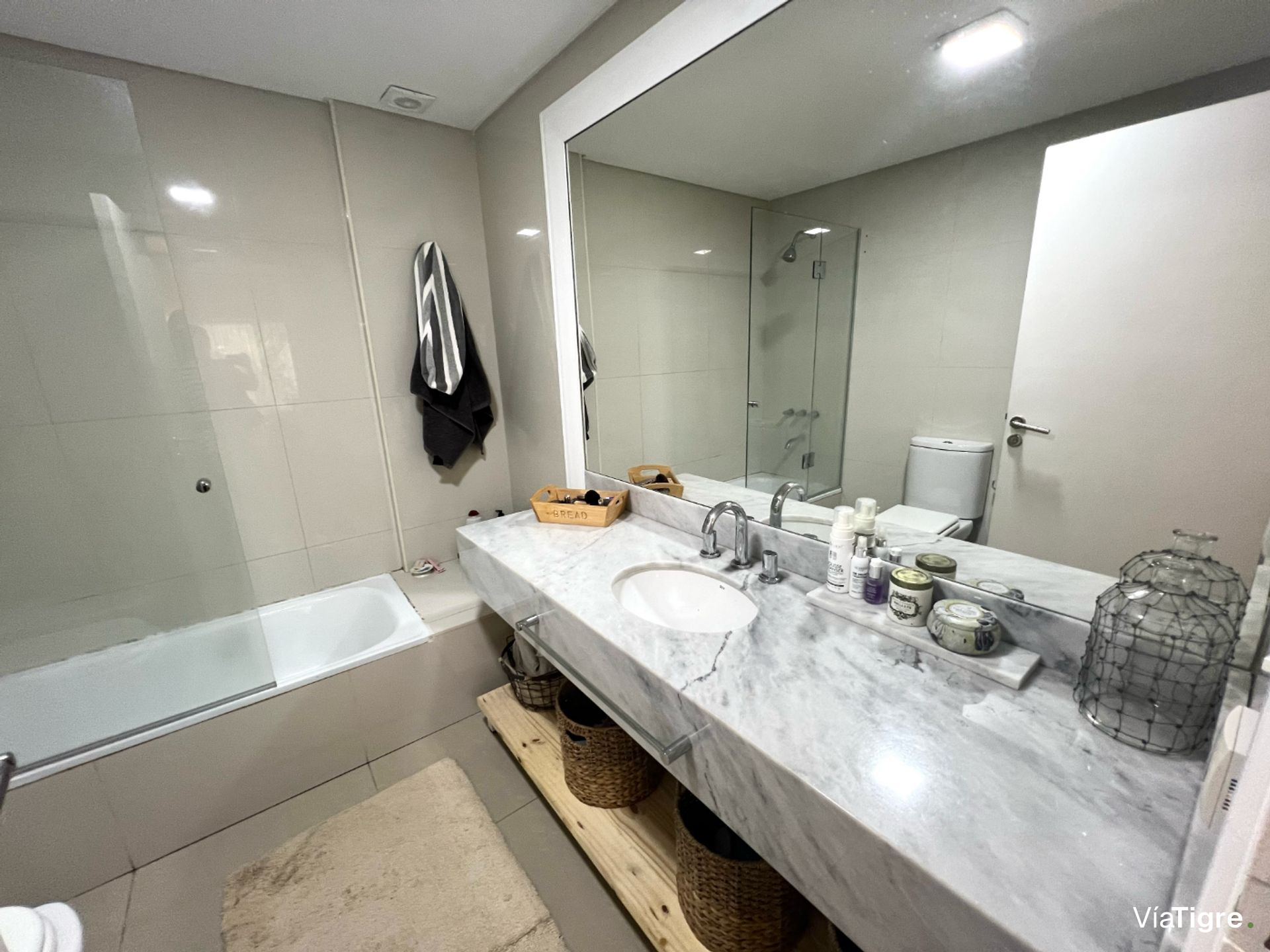 Depto Duplex 2 ambient. Punta Chica Av. Libertador