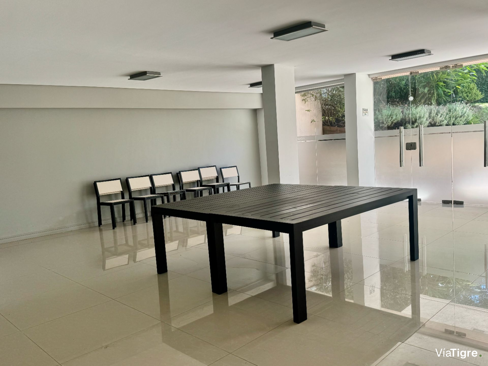 Depto Duplex 2 ambient. Punta Chica Av. Libertador