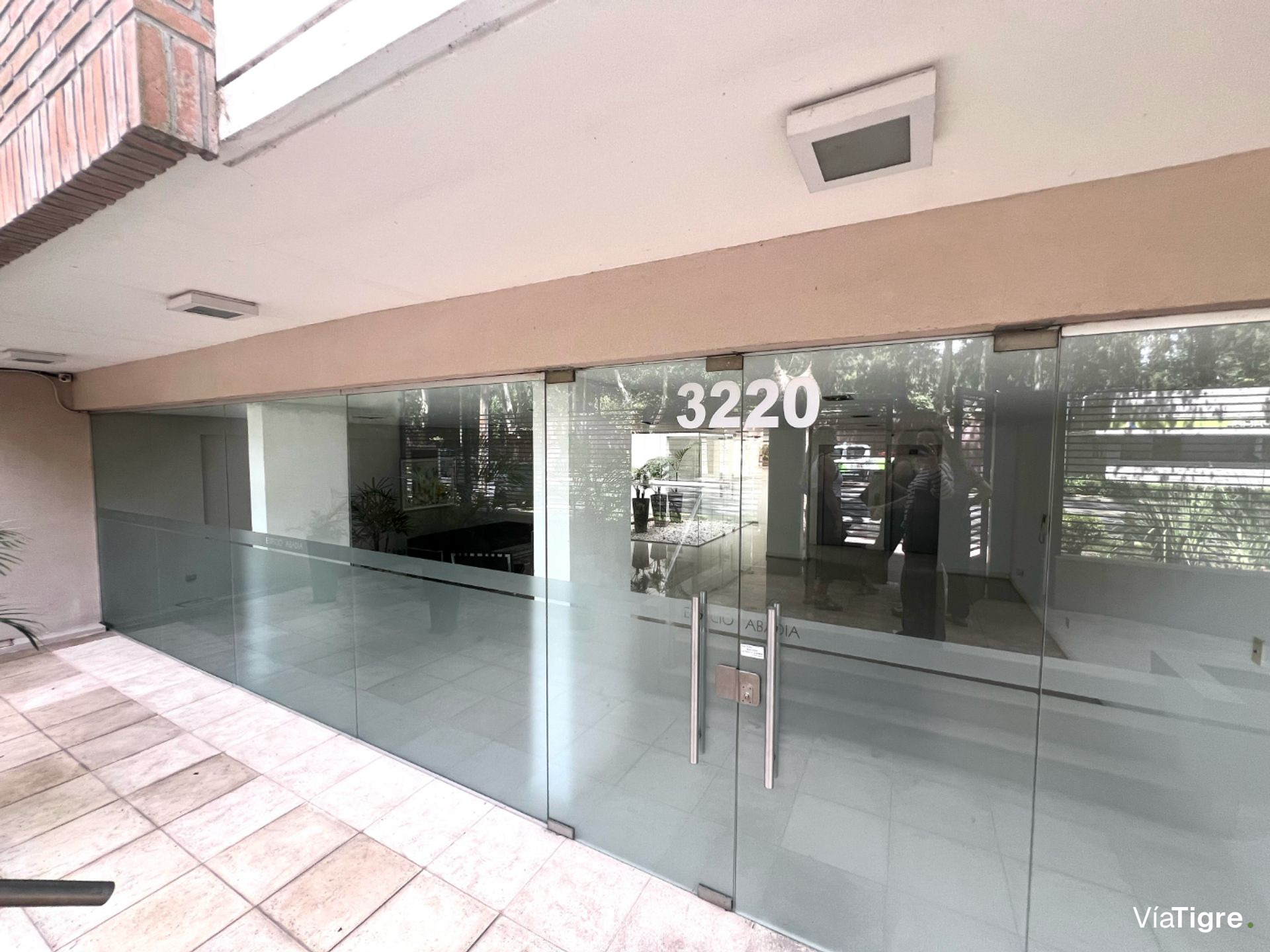 Depto Duplex 2 ambient. Punta Chica Av. Libertador