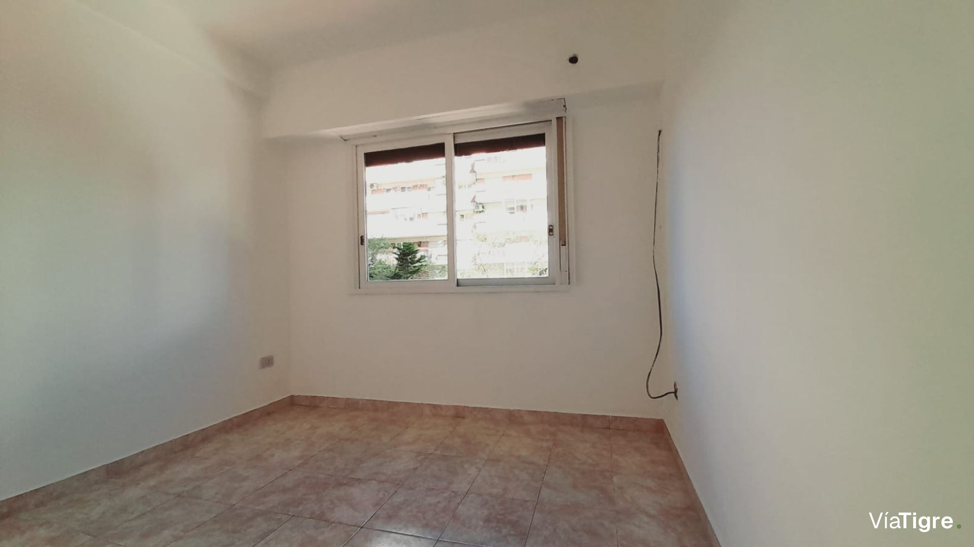Venta Depto 4 Amb Mas Dependencia Y Cochera Olivos