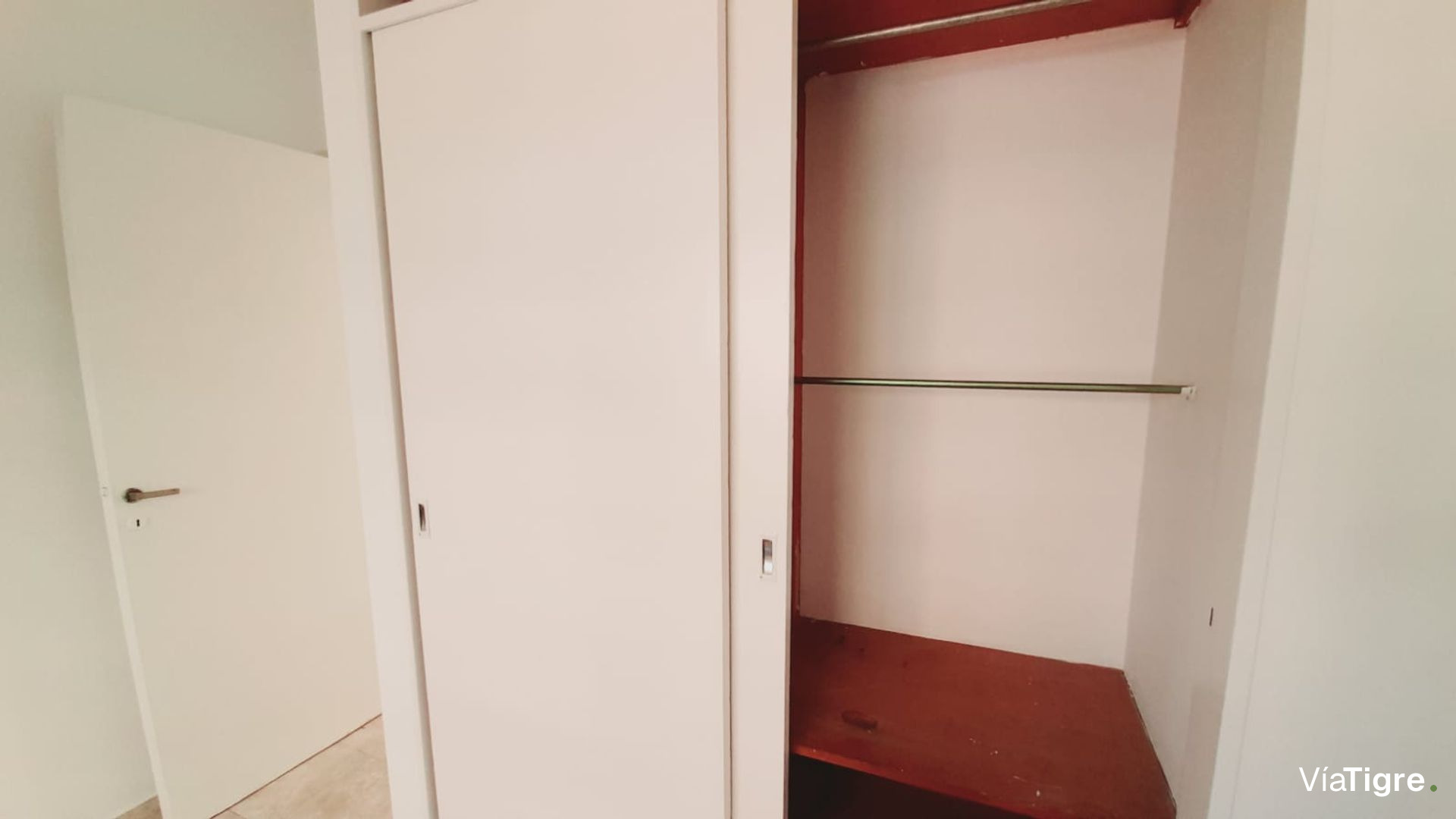 Venta Depto 4 Amb Mas Dependencia Y Cochera Olivos