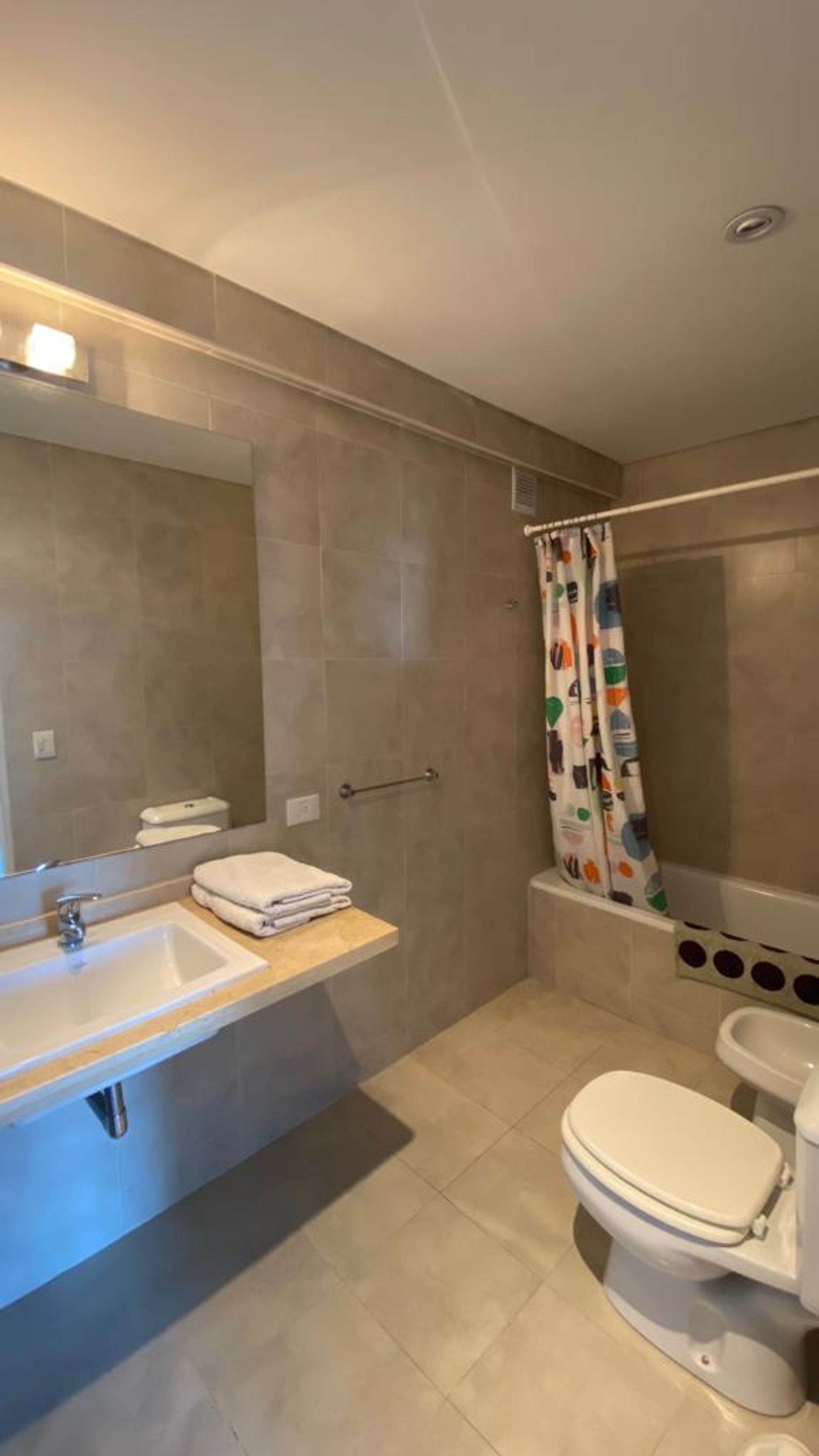 Venta departamento 2 ambientes vista al rio