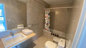 Venta departamento 3 ambientes vista al rio