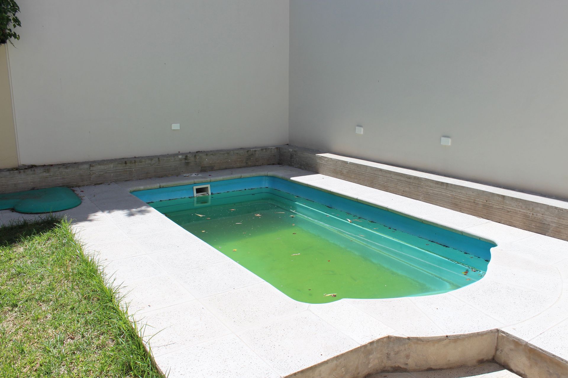 Venta Casa 5 ambientes con patio y pileta MARTINEZ