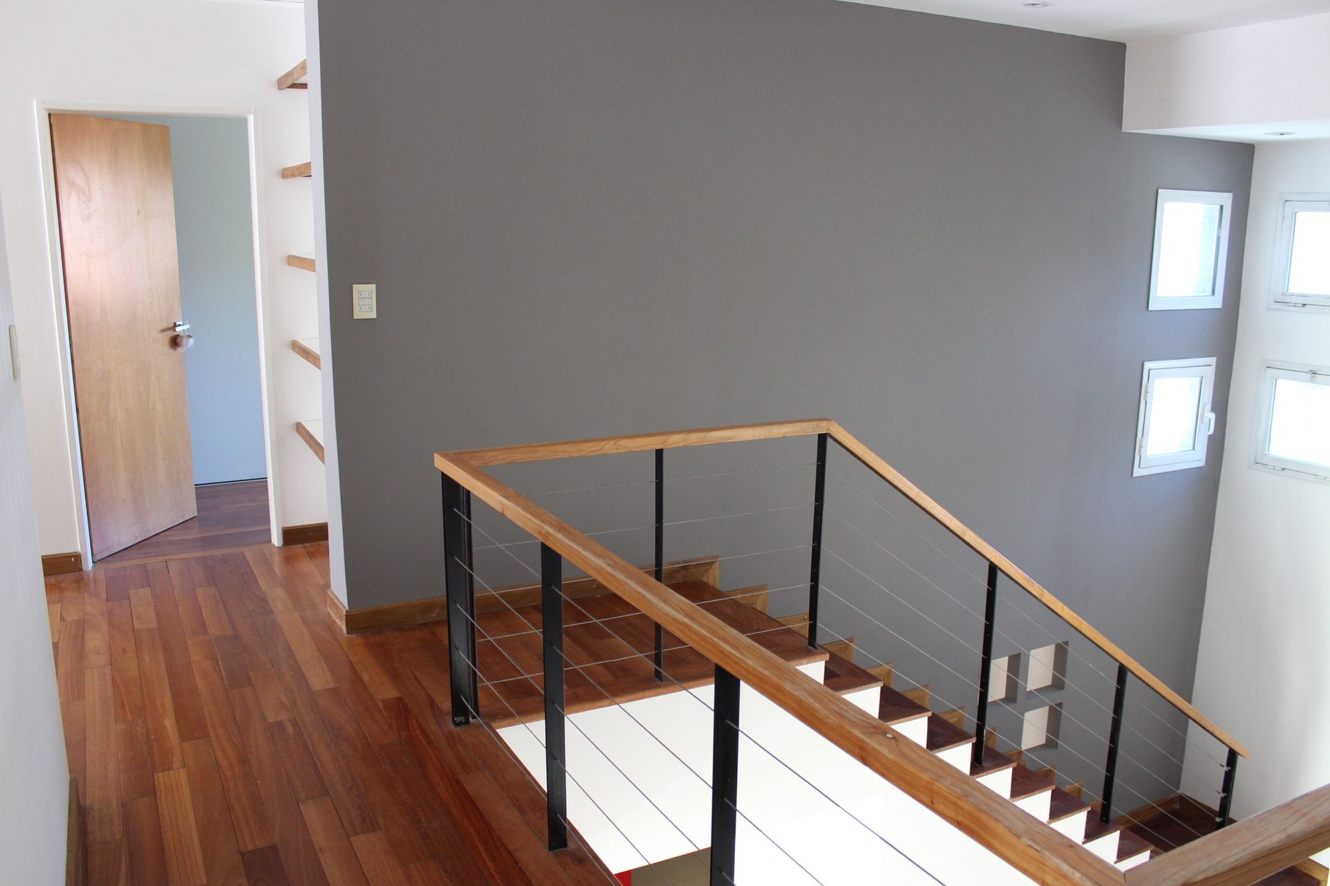 Venta Casa 5 ambientes con patio y pileta MARTINEZ