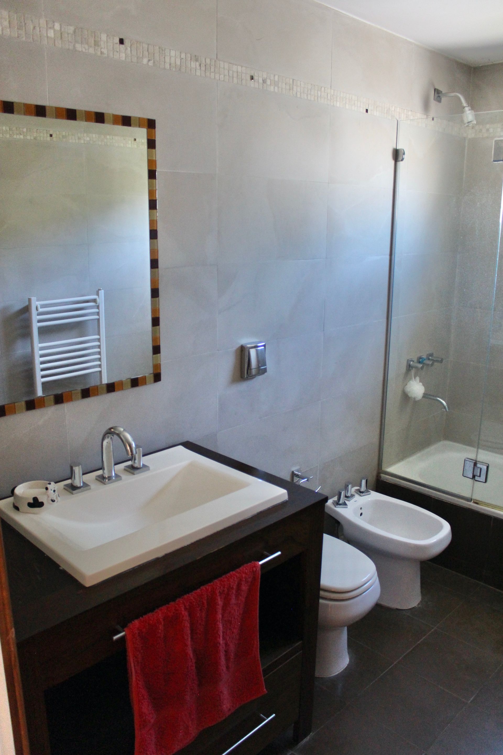 Venta Casa 5 ambientes con patio y pileta MARTINEZ