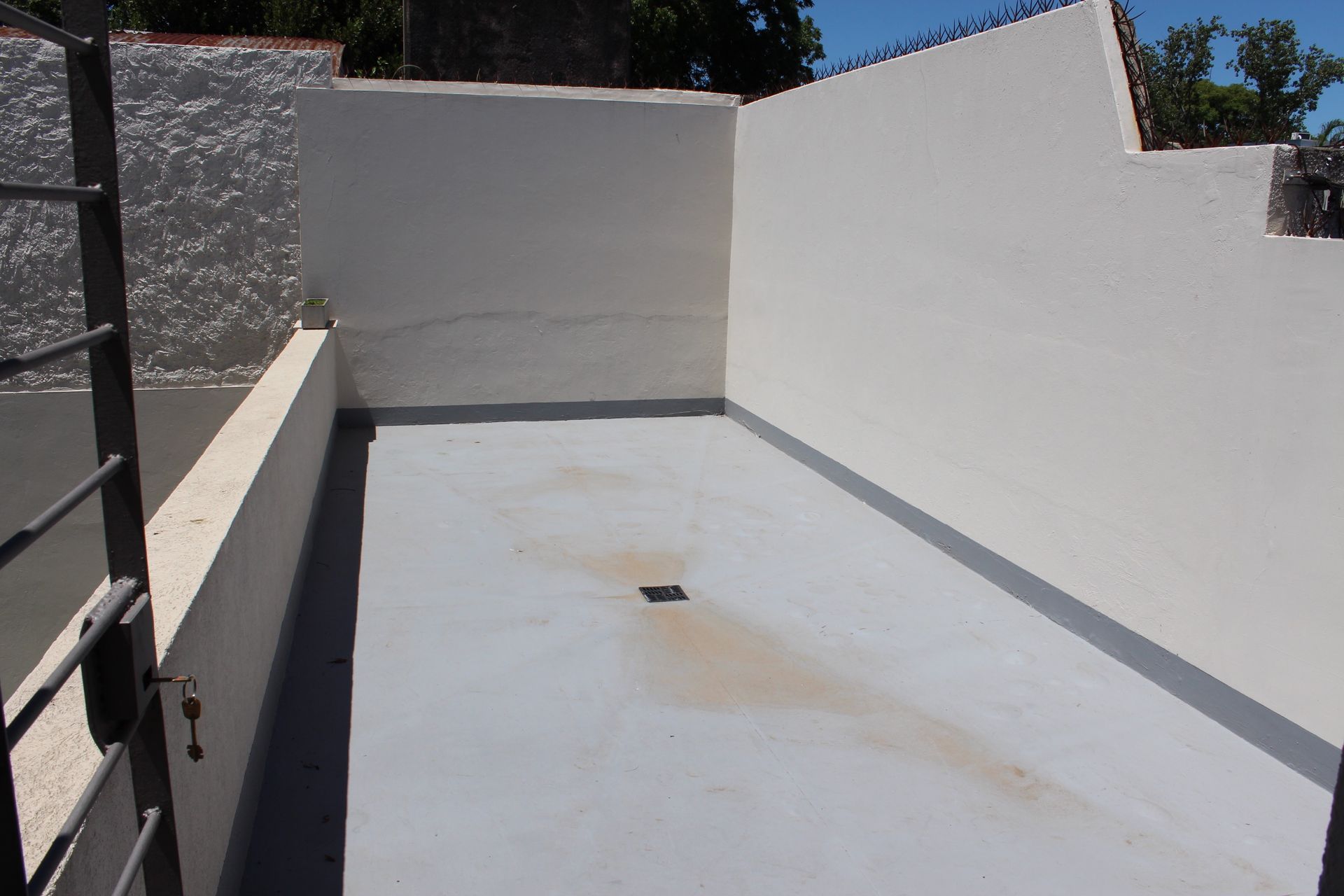 Venta Casa 5 ambientes con patio y pileta MARTINEZ