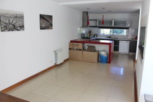 Venta Casa 5 ambientes con patio y pileta MARTINEZ