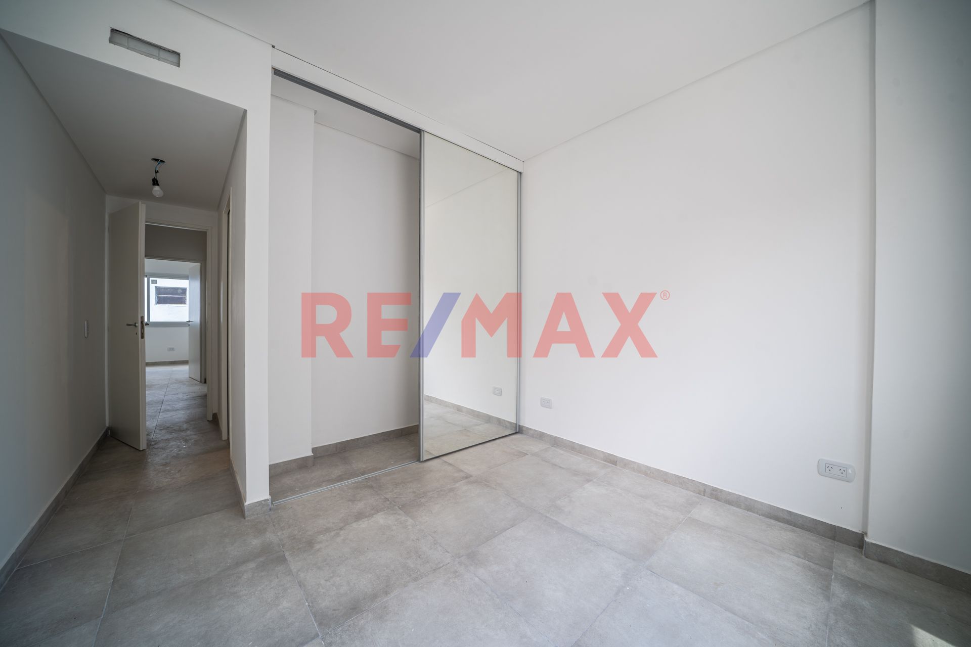 Duplex a estrenar, 3 hab, coch, parque y parrilla