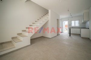 Duplex a estrenar, 3 hab, coch, parque y parrilla