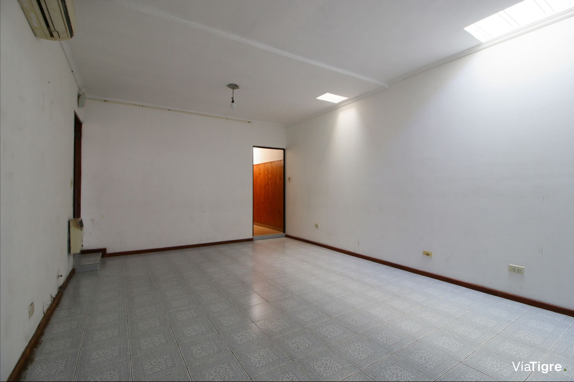 Venta Casa 3 Amb Con Galpon!