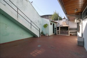 Venta Casa 3 Amb Con Galpon!