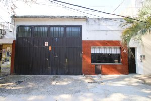 Venta Casa 3 Amb Con Galpon!