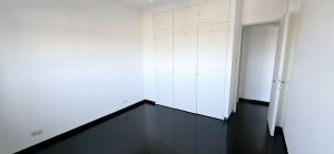 Apartment for Sale: 2-room Spacious - Florida O.
