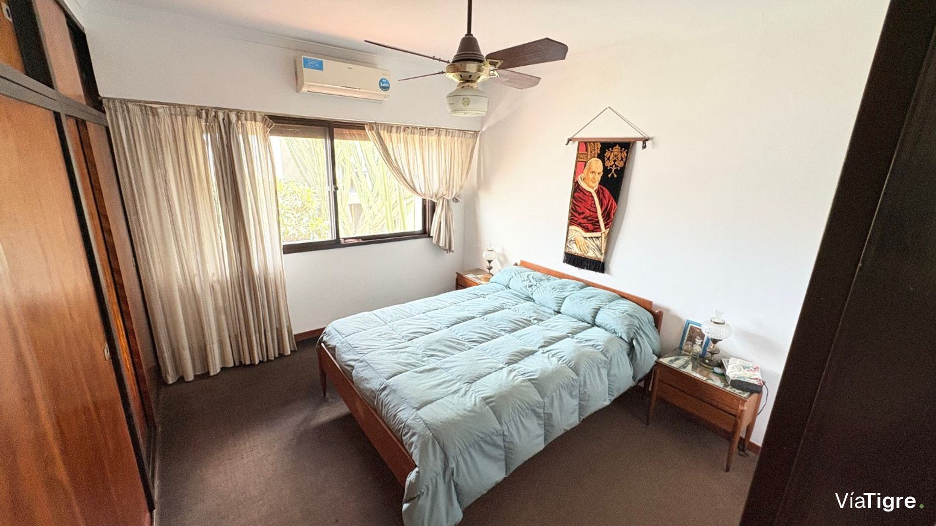 Venta casa 4 dormitorios con patio en Olivos