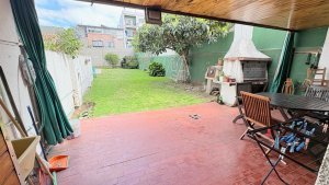 4‑bedroom house for sale with patio in Olivos