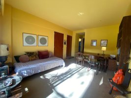 Bright 2-room Apartment near parking and river