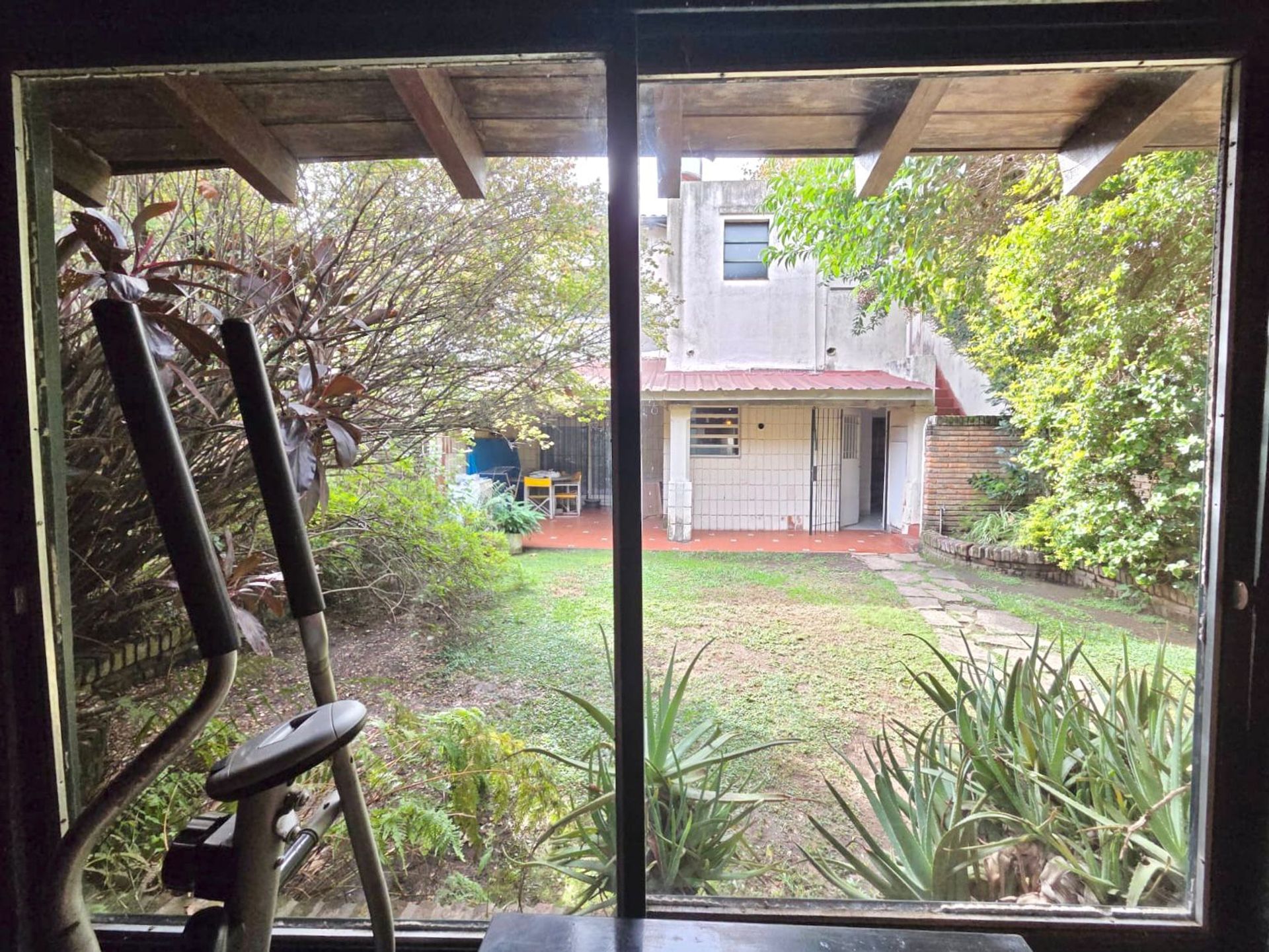 Casa 4 Dormitorios En Olivos Con Jardin Y Cochera