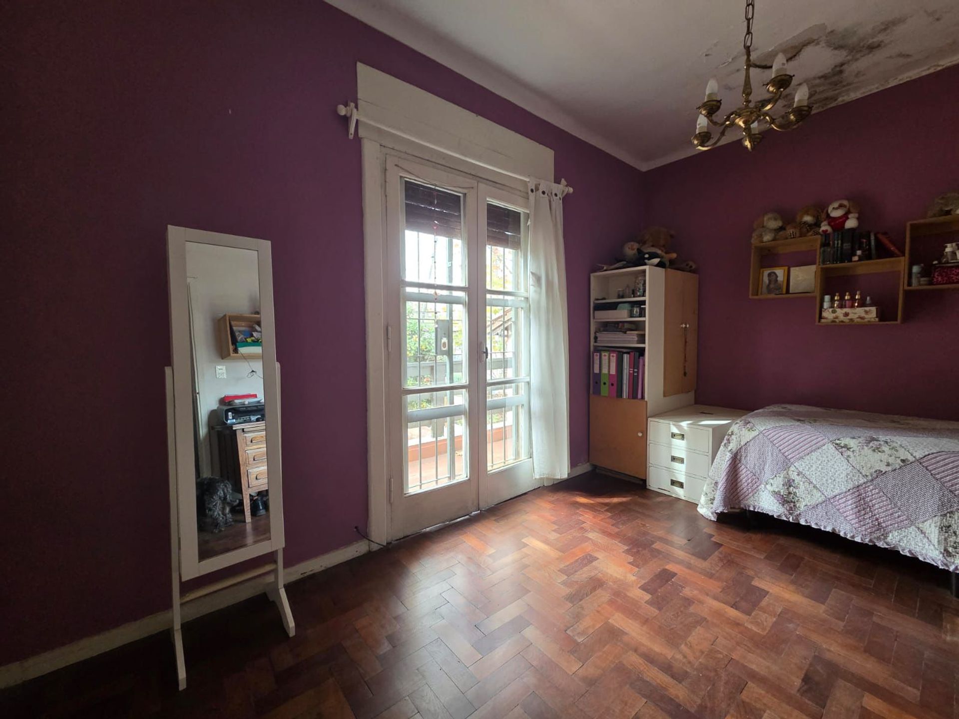 Casa 4 Dormitorios En Olivos Con Jardin Y Cochera