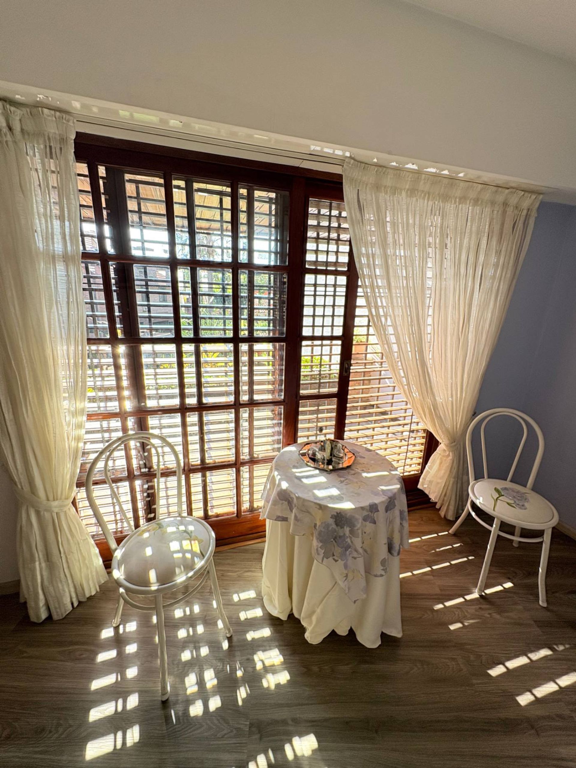 Venta casa 4 dormitorios Martinez Permuta