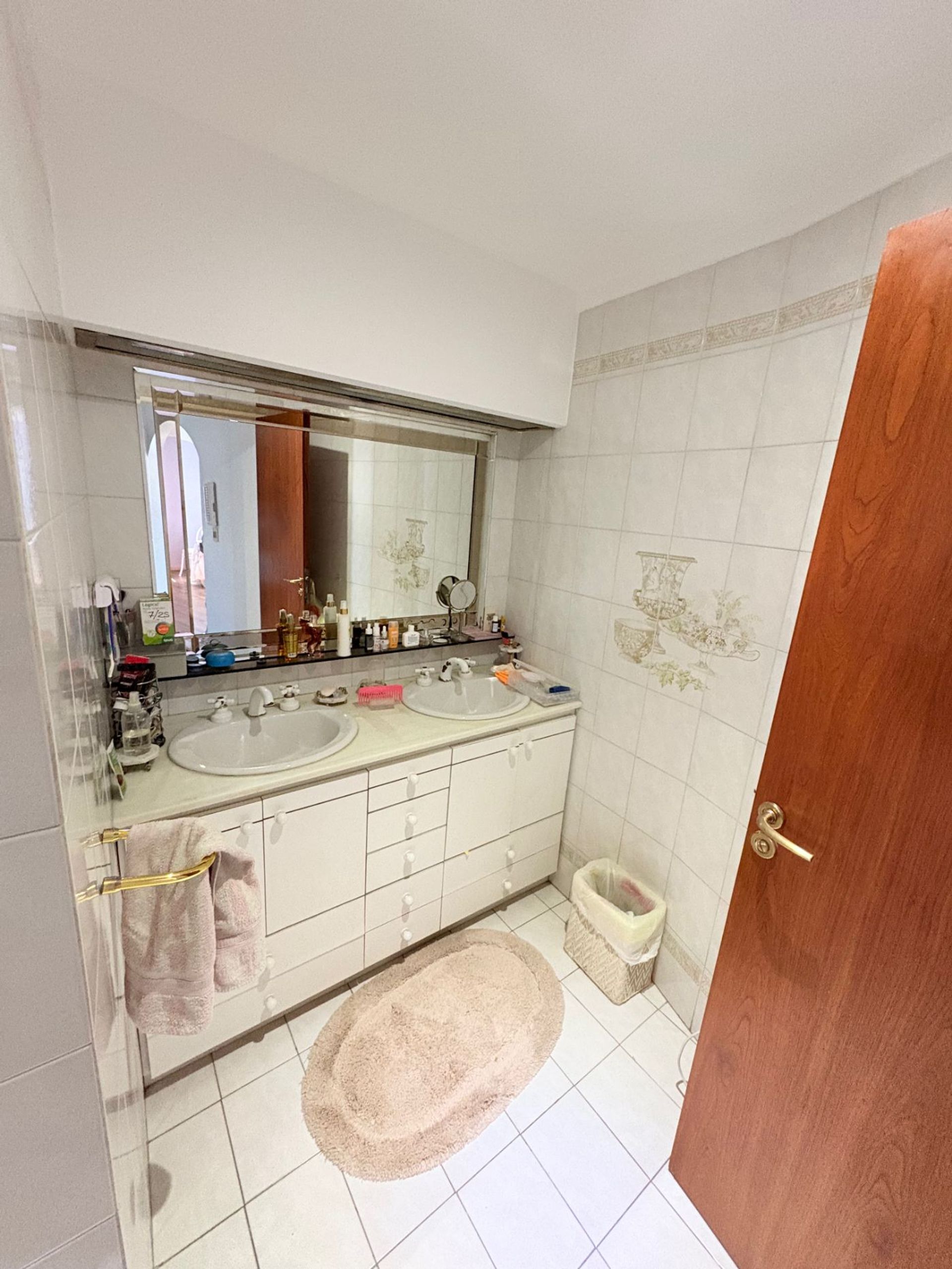 Venta casa 4 dormitorios Martinez Permuta