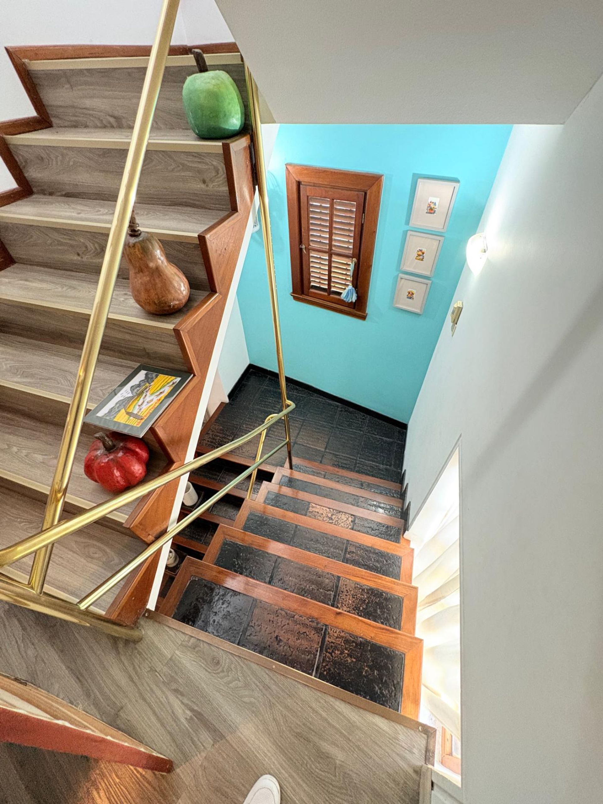 Venta casa 4 dormitorios Martinez Permuta