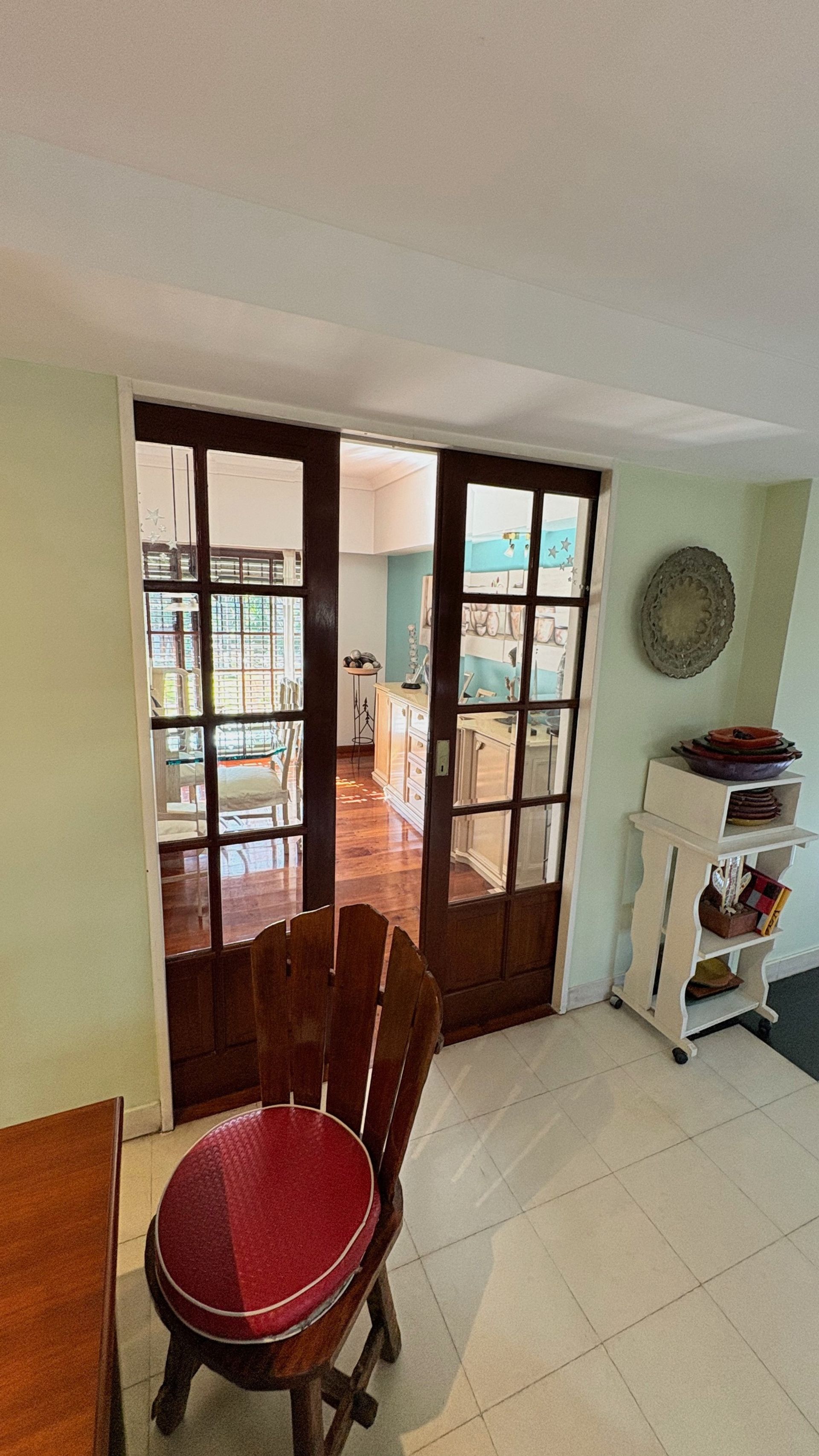Venta casa 4 dormitorios Martinez Permuta