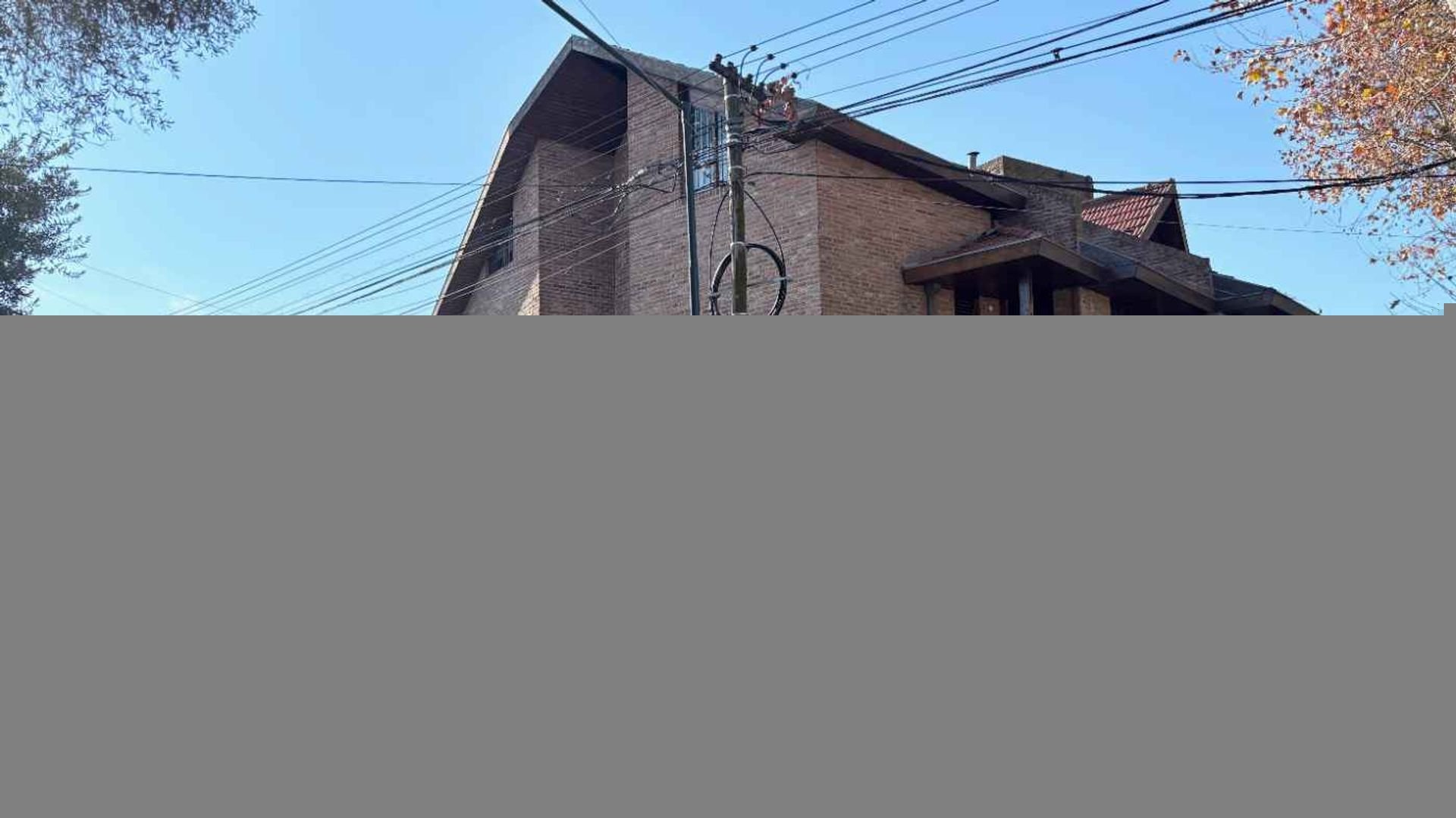 Venta casa 4 dormitorios Martinez Permuta