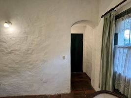Casa Familiar En Barrio Tranquilo Martinez
