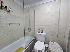 Sale 1-room apartment with balcony, pool, laundry, utilities