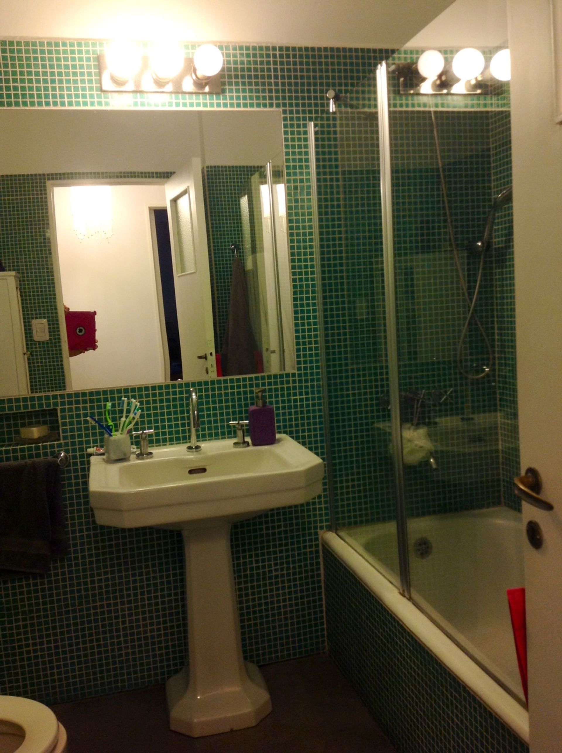 Venta Amplio departamento en Olivos !