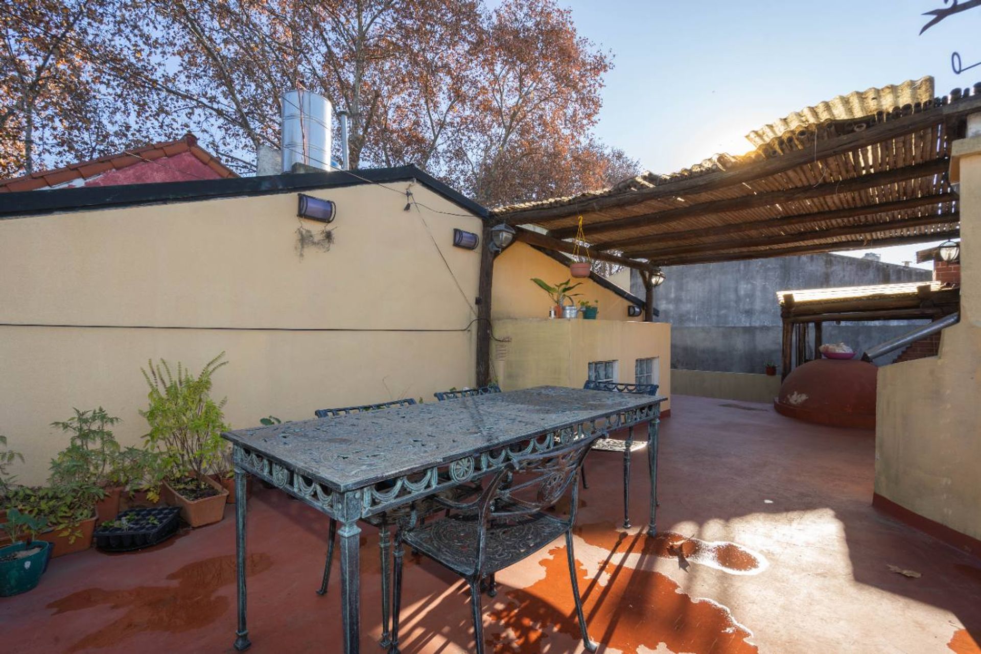 Casa En Venta Con Cochera, Patio Y Terraza Florida