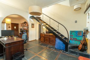 Casa En Venta Con Cochera, Patio Y Terraza Florida