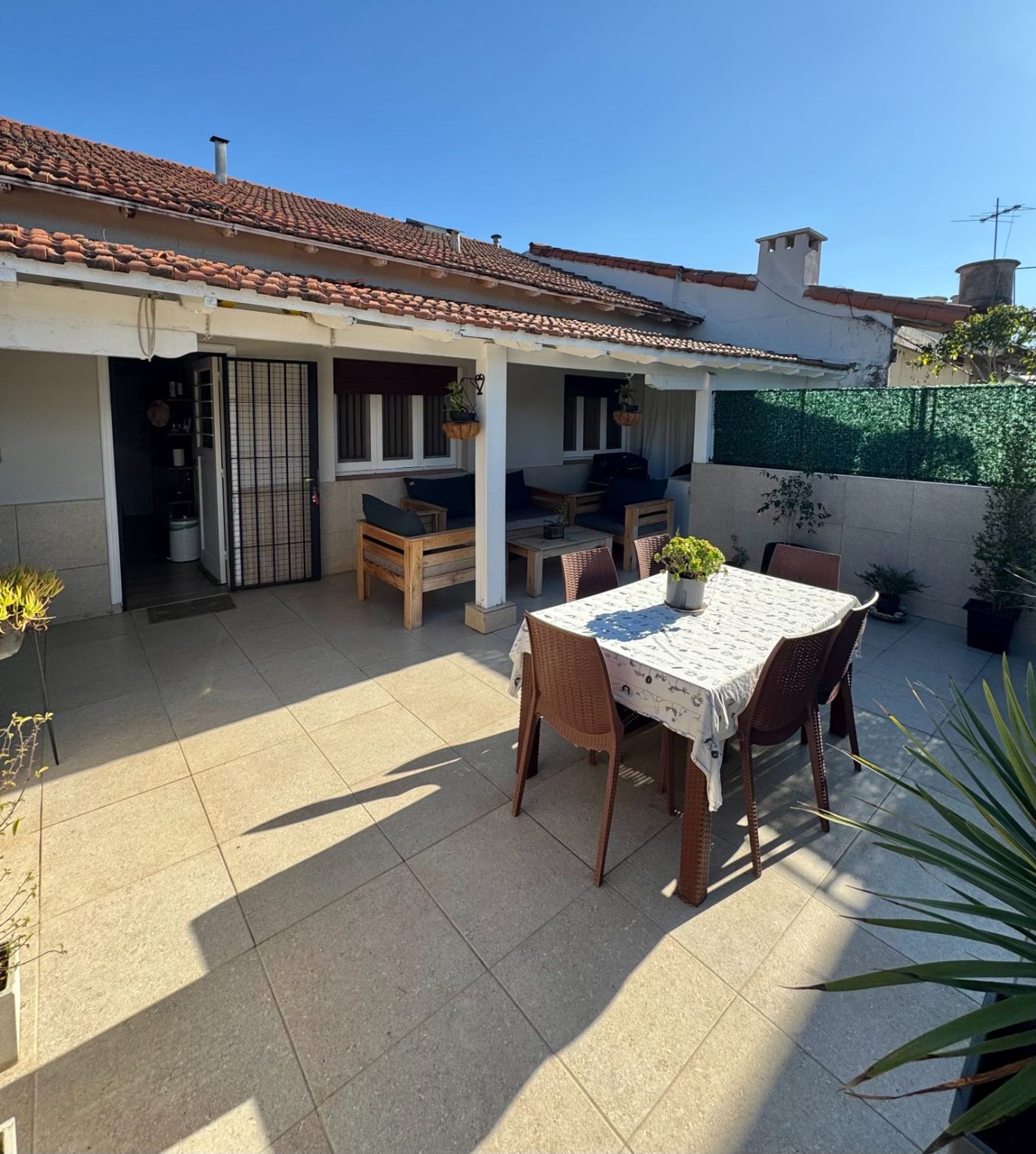 Venta PH cuatro ambientes con TERRAZA en MARTINEZ