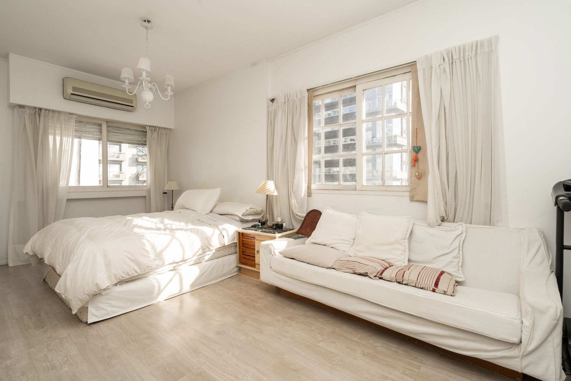 Venta Dpto 4 amb 2 coch 2 baul balcón vista al río