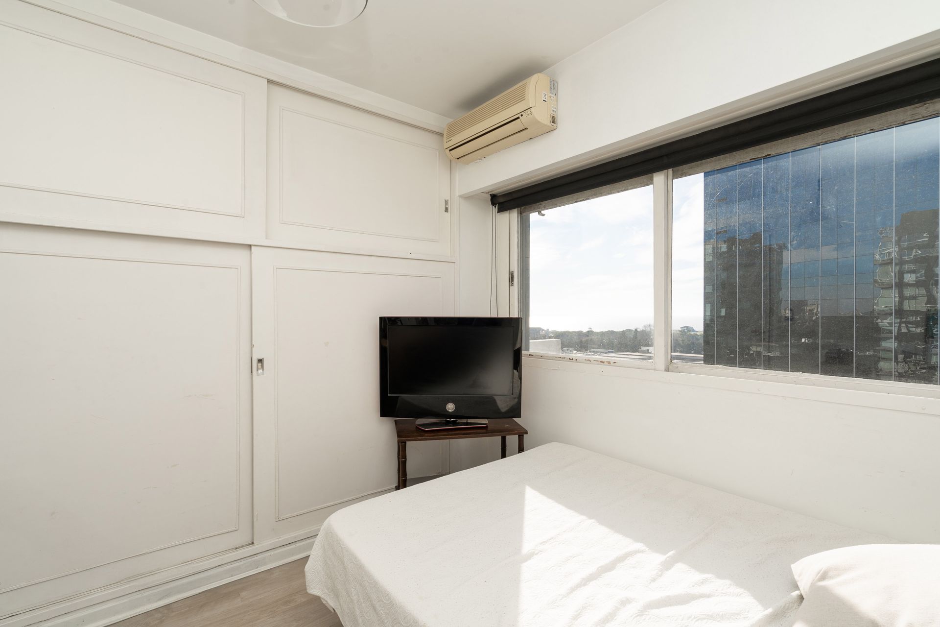 Venta Dpto 4 amb 2 coch 2 baul balcón vista al río