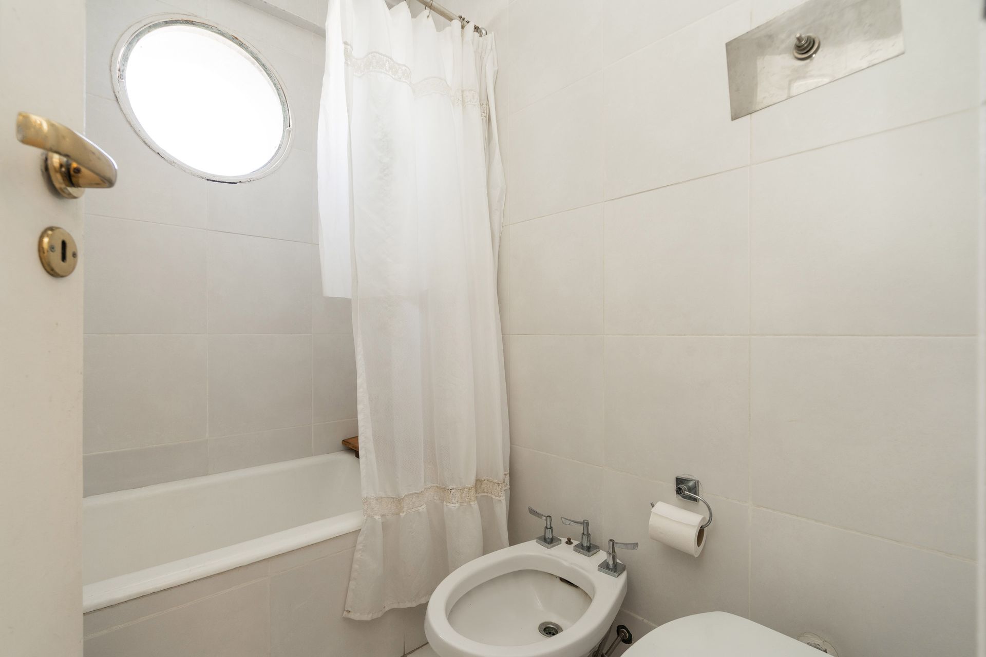 Venta Dpto 4 amb 2 coch 2 baul balcón vista al río