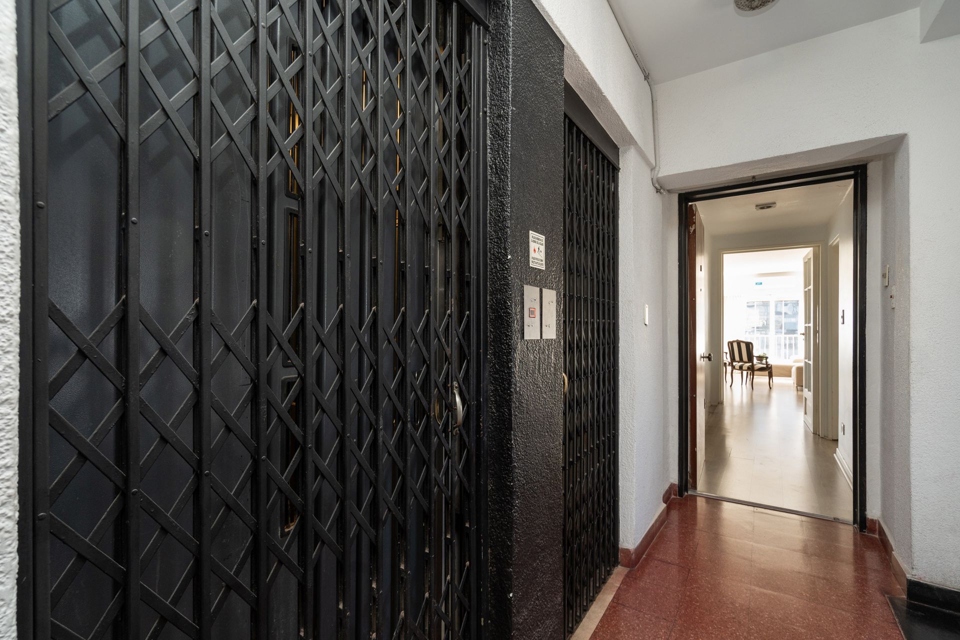 Venta Dpto 4 amb 2 coch 2 baul balcón vista al río