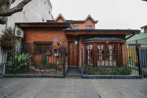 Venta Casa 5Amb Beccar Con Pileta