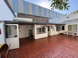 Manor House - Lot 8.66 x 57 meters - Ideal Investor