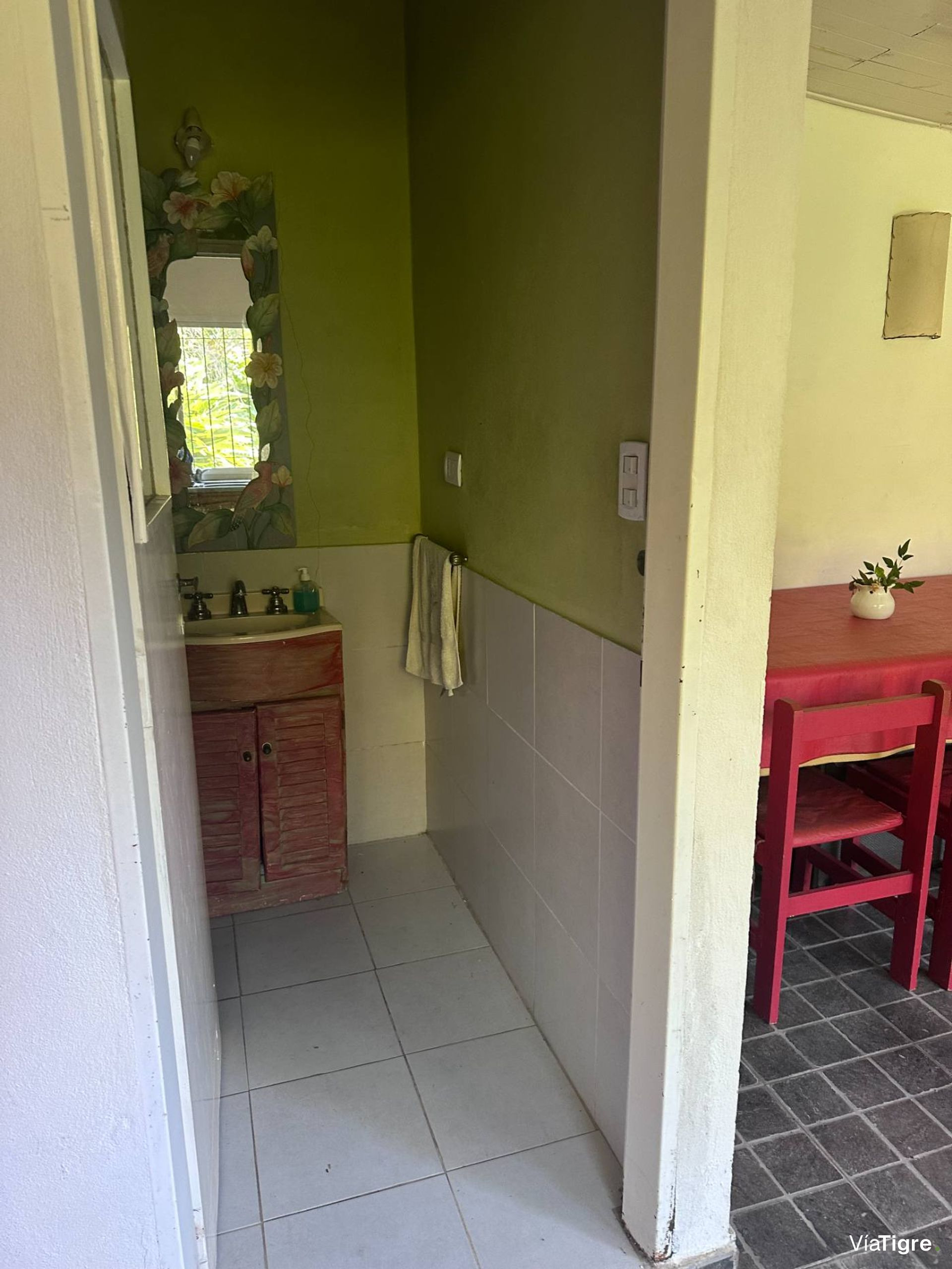 Casa con lote propio 3 dermitorios y garage