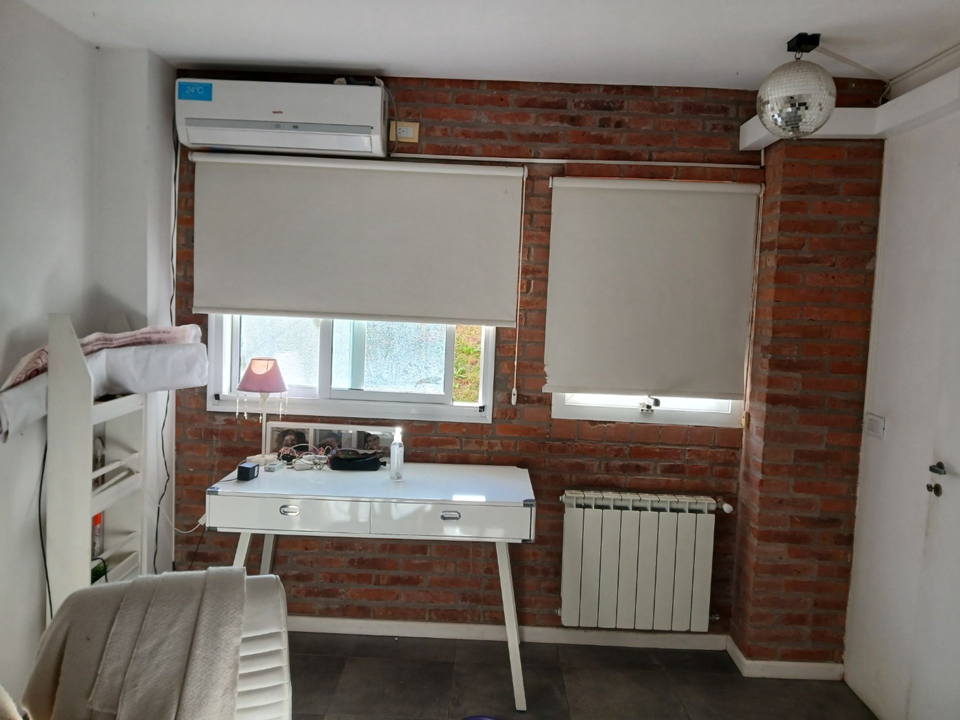 Venta Depto 5 Amb Con Jardin Y Cochera San Isidro