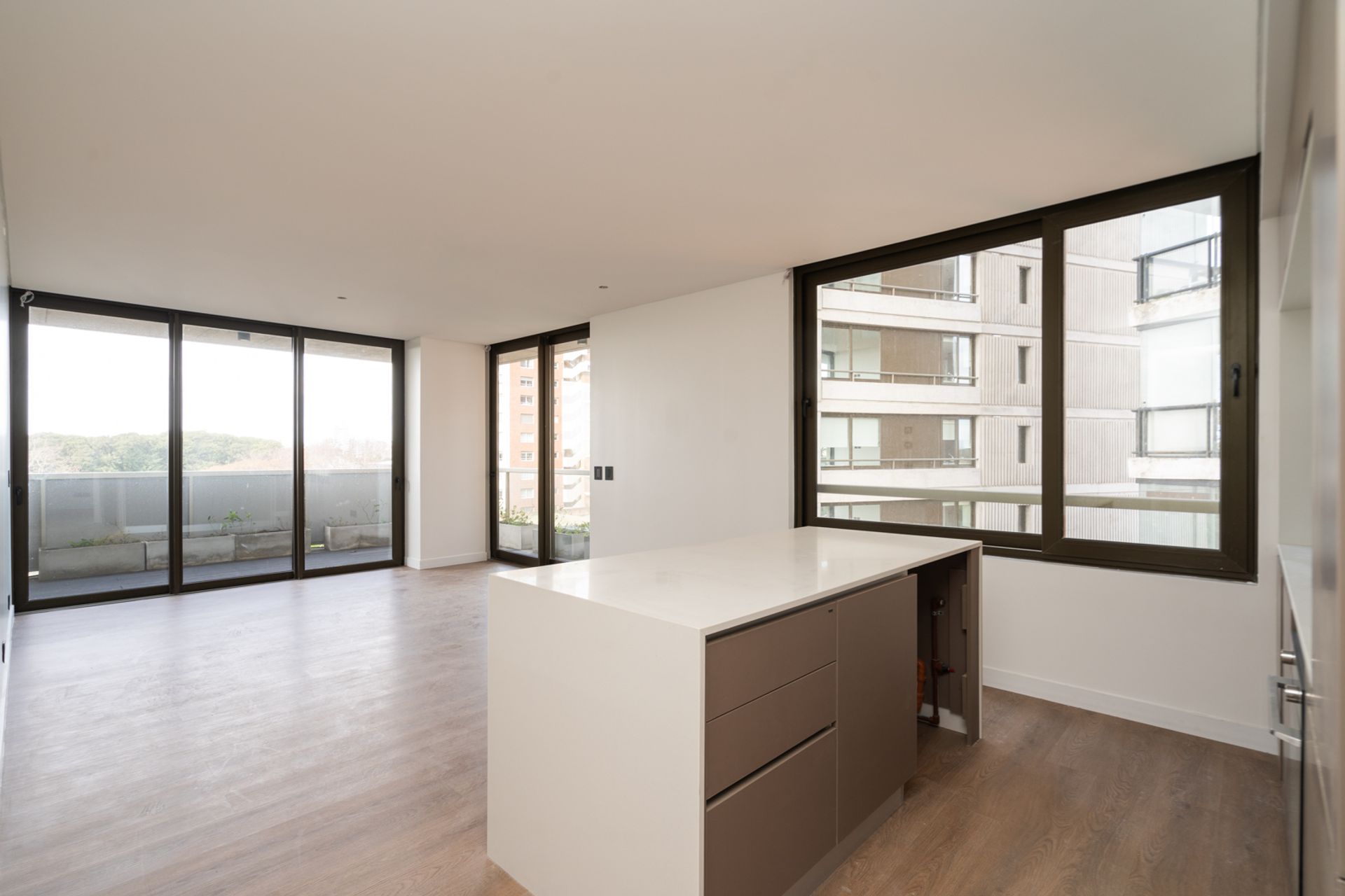 Departamento vta Rio 2 amb suite coch amenities
