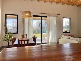 Santa Ana - Villanueva - Casa en una sola planta