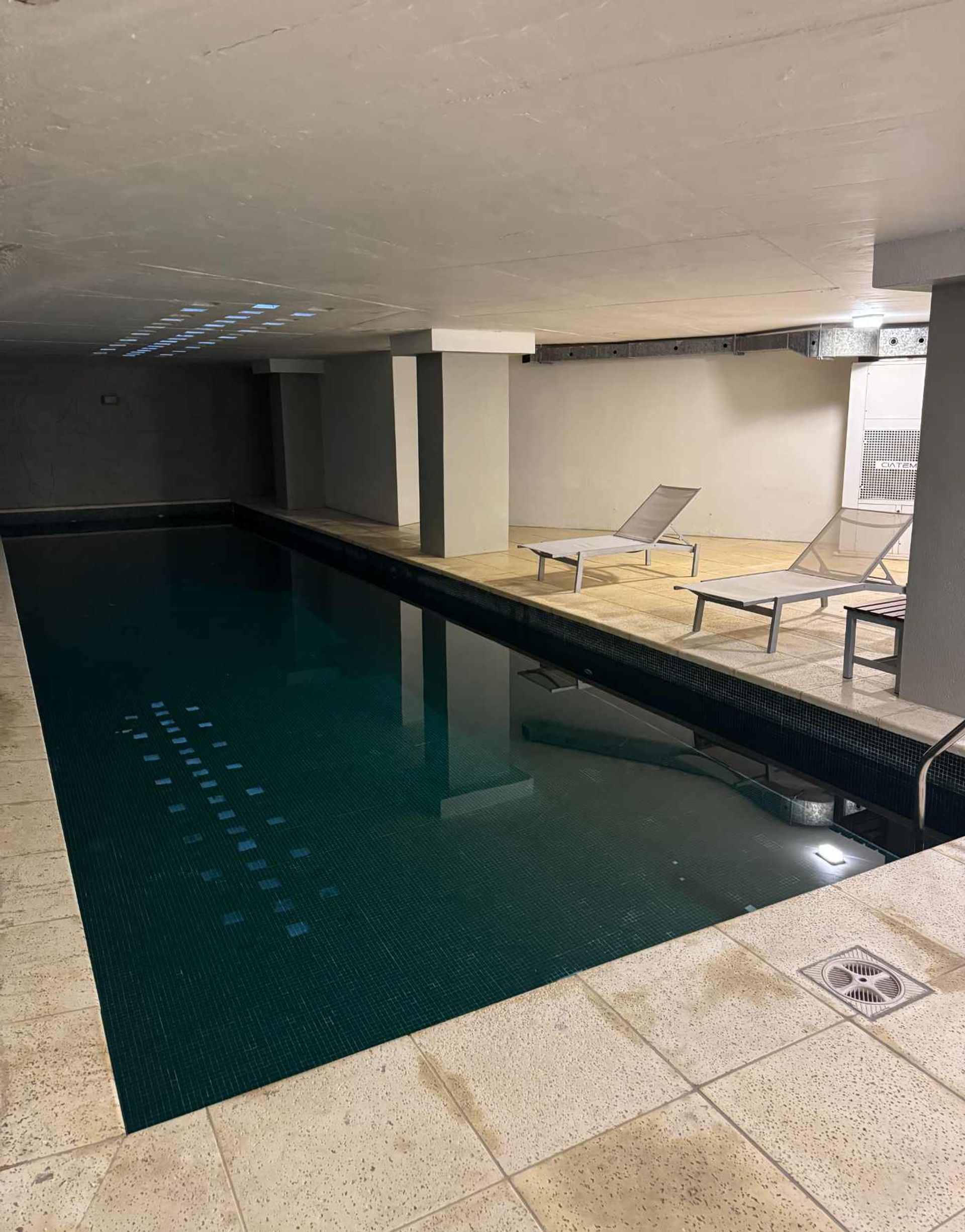 Venta Departamento cuatro ambientes en La LUCILA