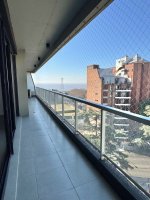 Venta Departamento cuatro ambientes en La LUCILA