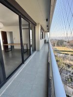 Venta Departamento cuatro ambientes en La LUCILA
