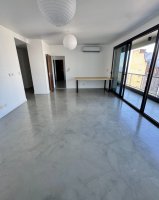 Venta Departamento cuatro ambientes en La LUCILA