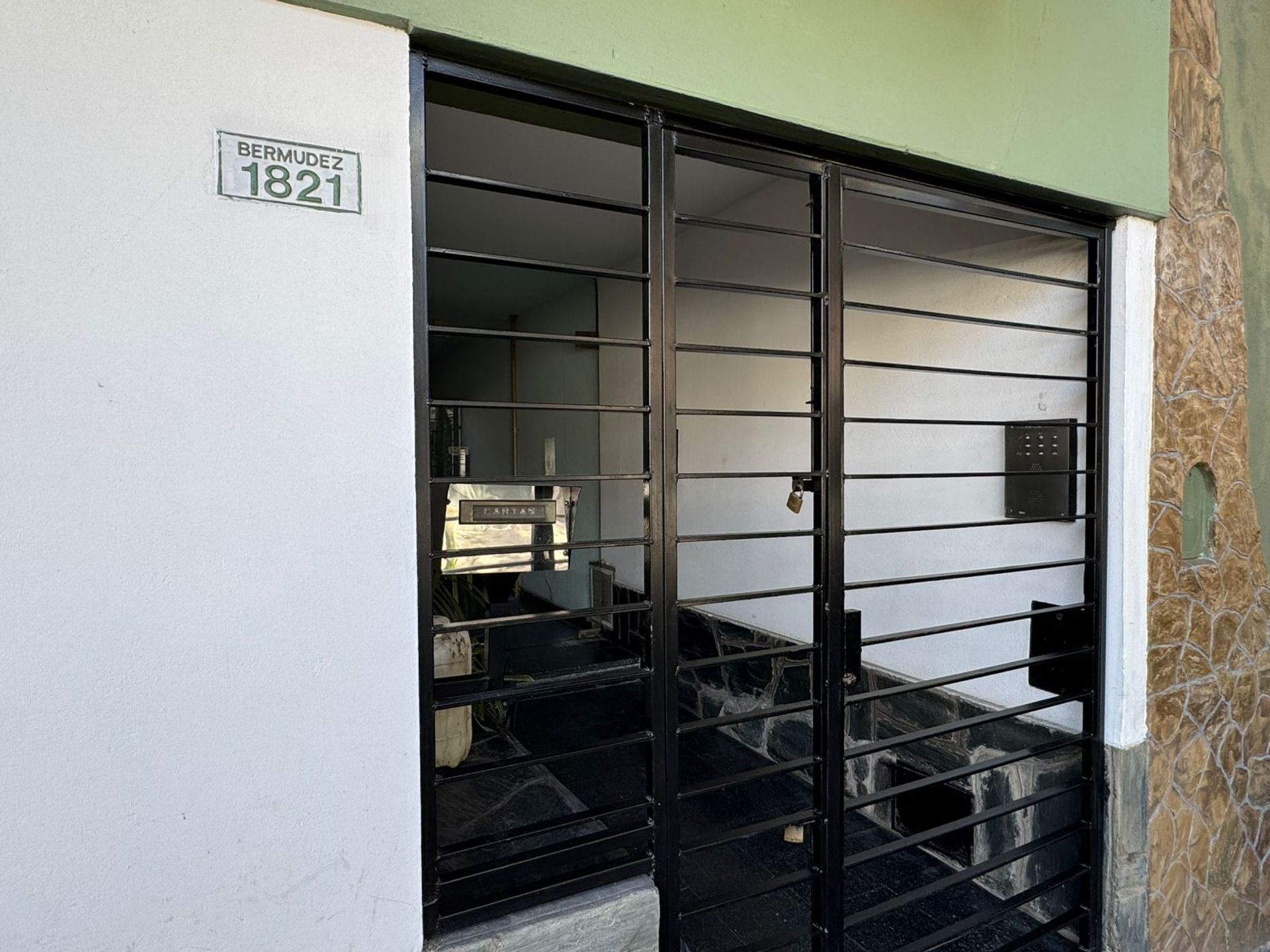 Departamento 3 ambientes ideal inversor - Olivos -